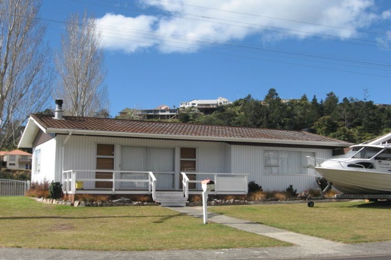 Photo of property in 2 Diamond Drive, Tairua, 3508