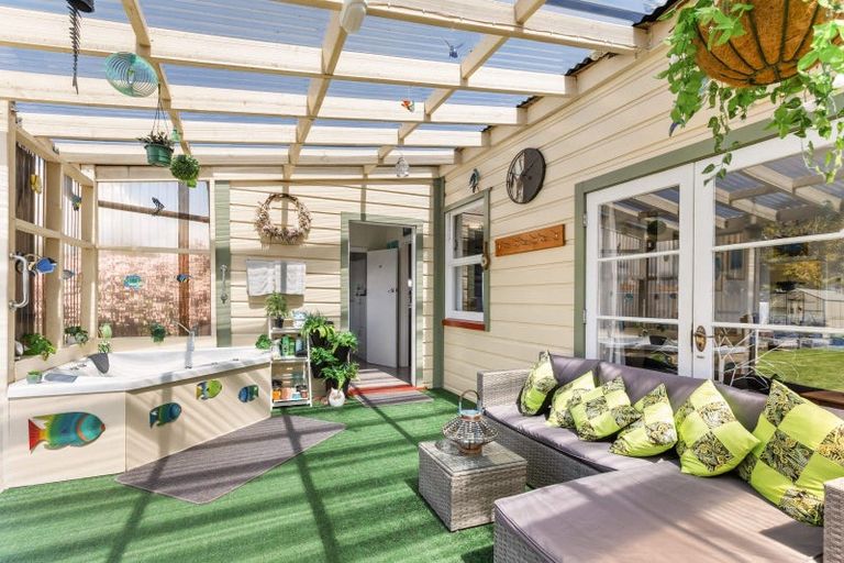 Photo of property in 169 Romilly Street, Westport, 7825