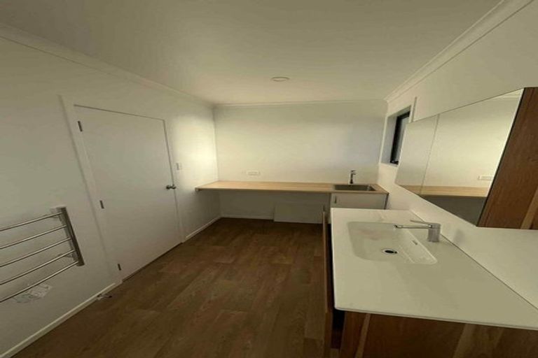 Photo of property in 155 Cambridge Road, Bethlehem, Tauranga, 3110