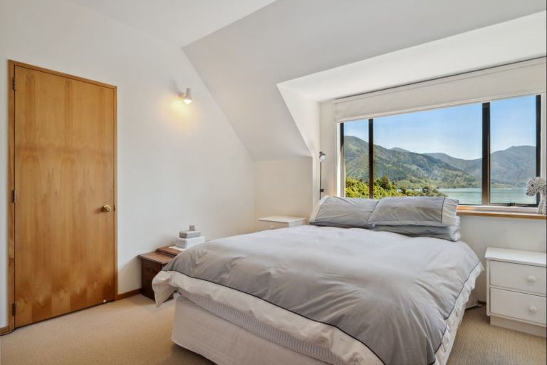 Photo of property in 28 Moetapu Bay Road, Moetapu Bay, Picton, 7282