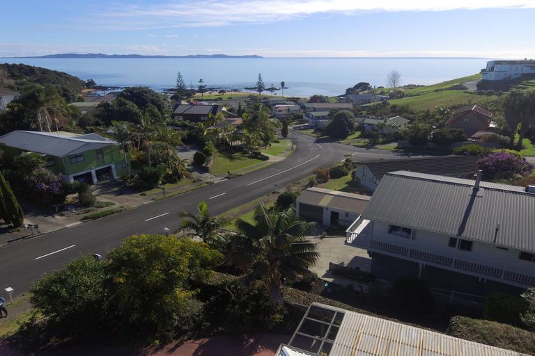 Photo of property in 54 Stratford Drive, Cable Bay, 0420