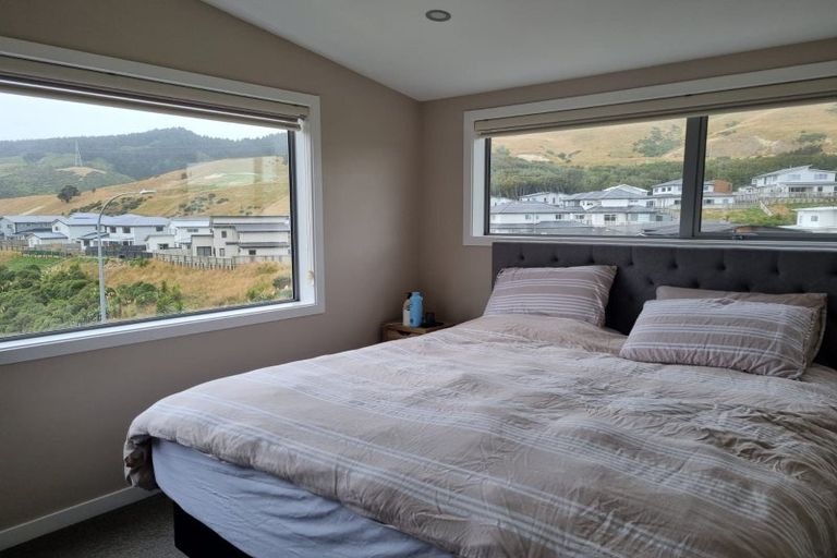 Photo of property in 22 Rochdale Drive, Churton Park, Wellington, 6037