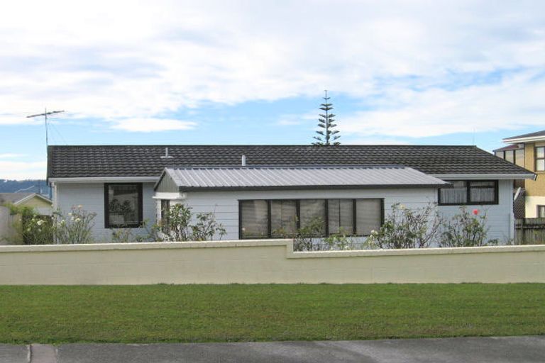 Photo of property in 34 Kawau View Road, Snells Beach, 0920