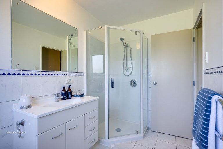 Photo of property in 11 The Croft, Havelock North, 4130