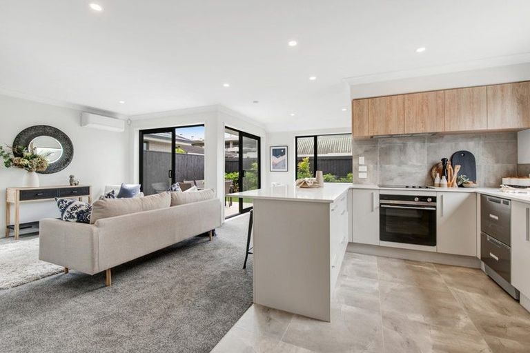 Photo of property in 33a Forest Glen, Orewa, 0931