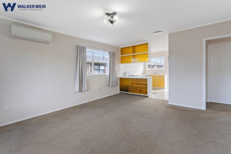 Photo of property in 3/680 Pakuranga Road, Howick, Auckland, 2010