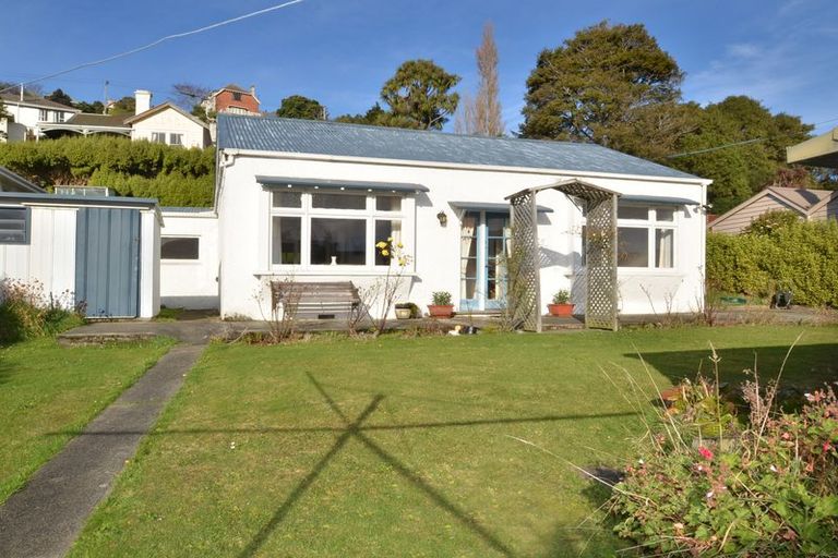Photo of property in 11 Loom Street, Kaikorai, Dunedin, 9010