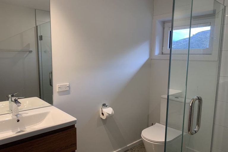 Photo of property in 7 Venus Place, Arthurs Point, Queenstown, 9371