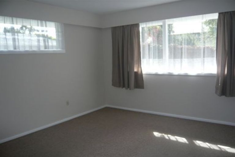 Photo of property in 3/15a Harakeke Street, Riccarton, Christchurch, 8011