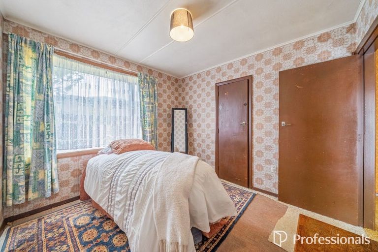 Photo of property in 33 Donnelley Drive, Wainuiomata, Lower Hutt, 5014