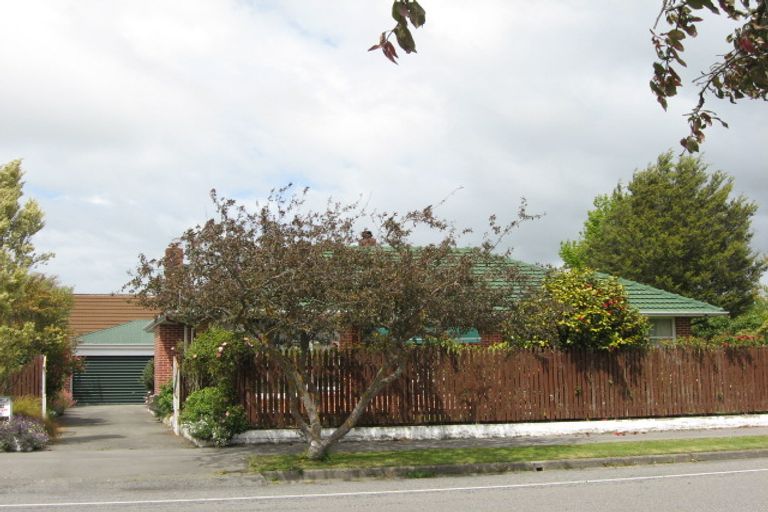 Photo of property in 69 Seddon Street, Rangiora, 7400