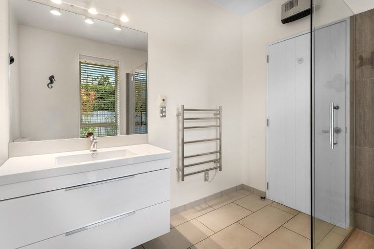 Photo of property in 38 Acacia Avenue, Rangiora, 7400