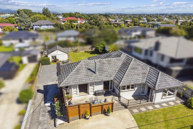 Photo of property in 23 Chester Street, Levin, 5510