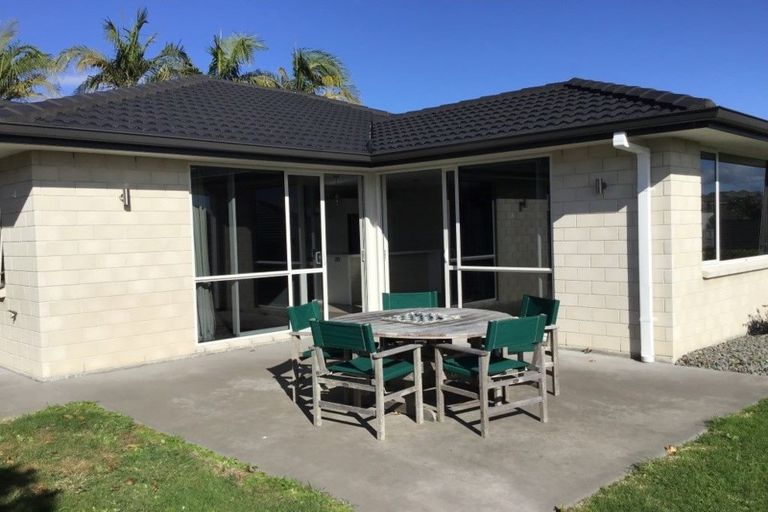 Photo of property in 12 Saint Michaels Avenue, Bethlehem, Tauranga, 3110