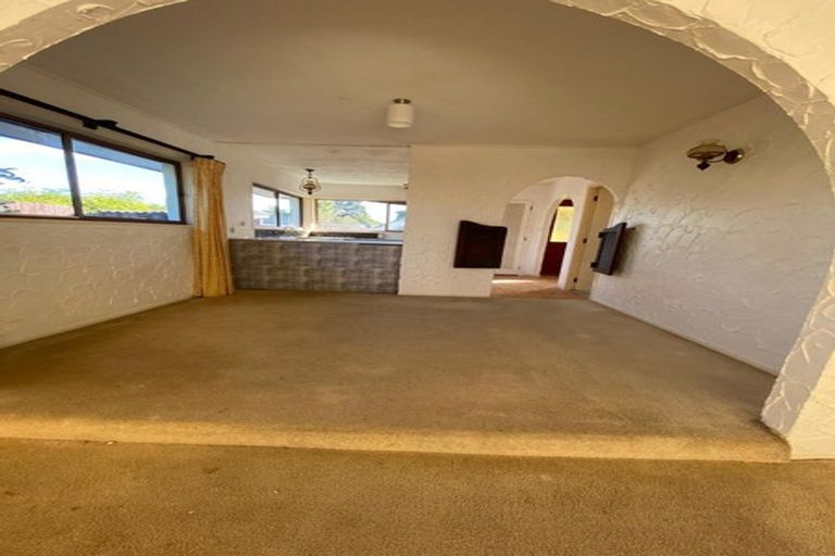 Photo of property in 3 Tatua Place, Conifer Grove, Takanini, 2112