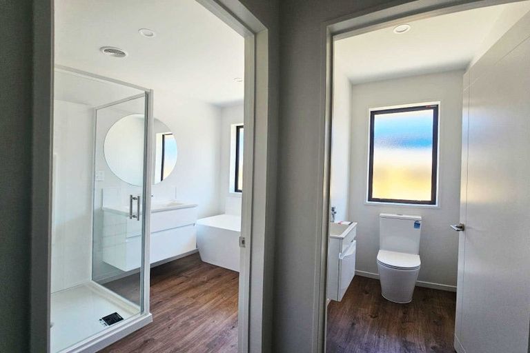 Photo of property in 42 Marcoola Drive, Rolleston, 7614