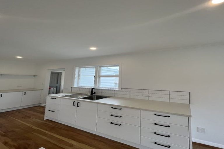 Photo of property in 72 Westminster Road, Wainuiomata, Lower Hutt, 5014