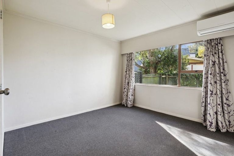 Photo of property in 2/31 Blease Street, New Lynn, Auckland, 0600