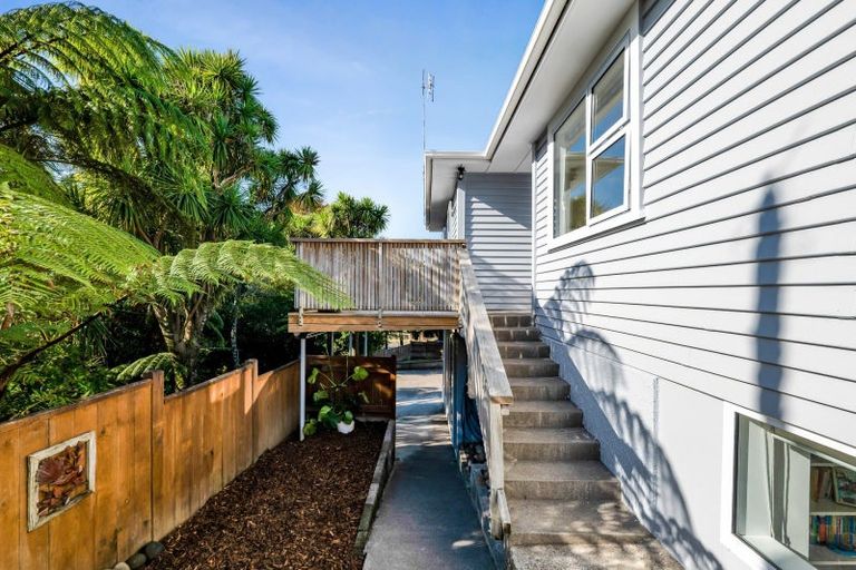 Photo of property in 51 Parsons Street, Vogeltown, New Plymouth, 4310