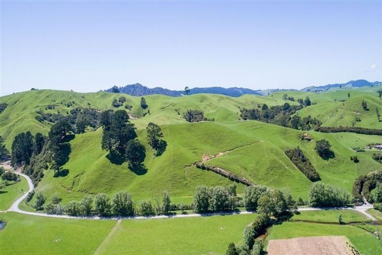 Photo of property in 273 Wentworth Valley Road, Whangamata, 3691