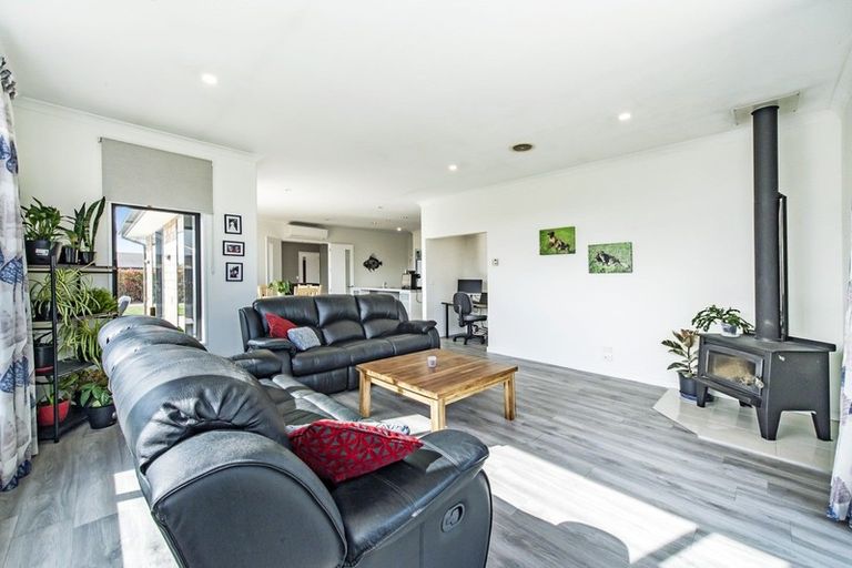 Photo of property in 10 Saint Andrews Lane, Kirwee, Darfield, 7571