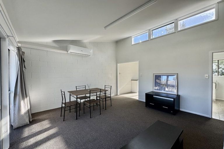 Photo of property in 2/33 Grassways Avenue, Pakuranga, Auckland, 2010