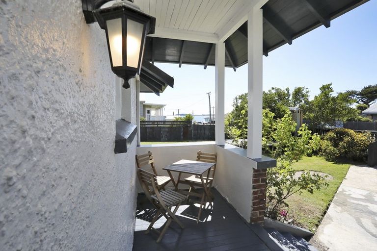 Photo of property in 25 Burrows Street, Bluff, 9814