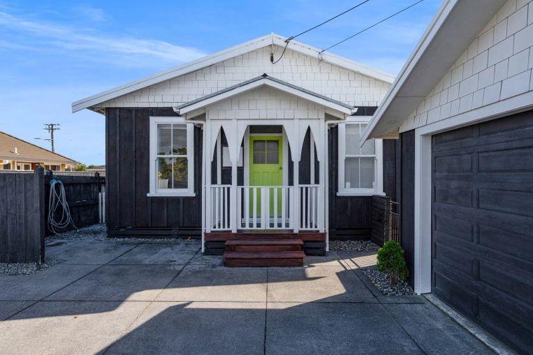 Photo of property in 14 Arawa Street, Welbourn, New Plymouth, 4312