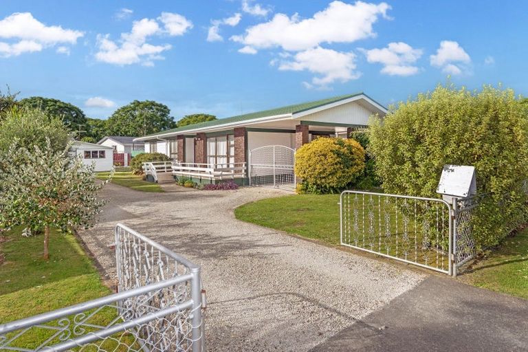 Photo of property in 319 Stout Street, Riverdale, Gisborne, 4010