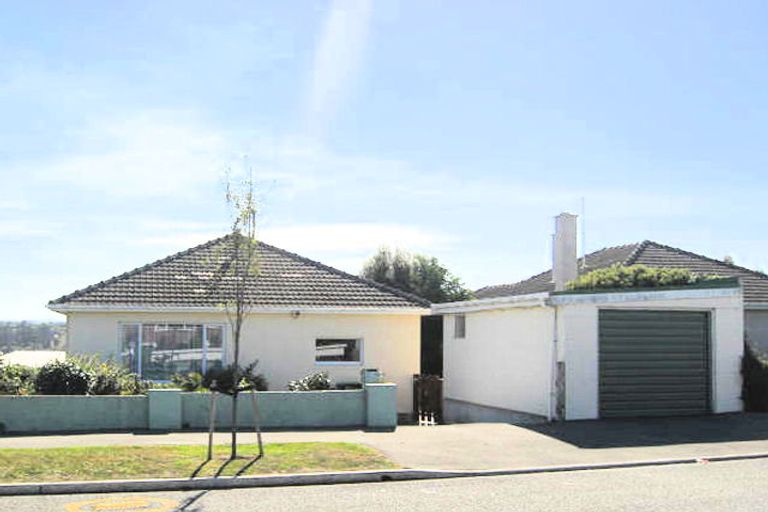 Photo of property in 35 Saint George Street, Watlington, Timaru, 7910