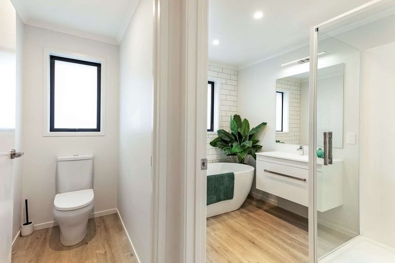 Photo of property in 110 Kupe Drive, Whitianga, 3510