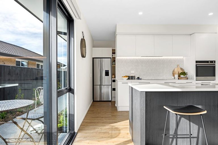 Photo of property in 38 Cousins Street, Woodend, 7691