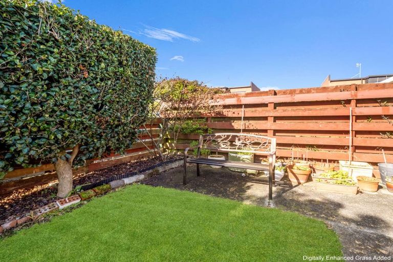 Photo of property in 1 Langley Avenue, Milson, Palmerston North, 4414