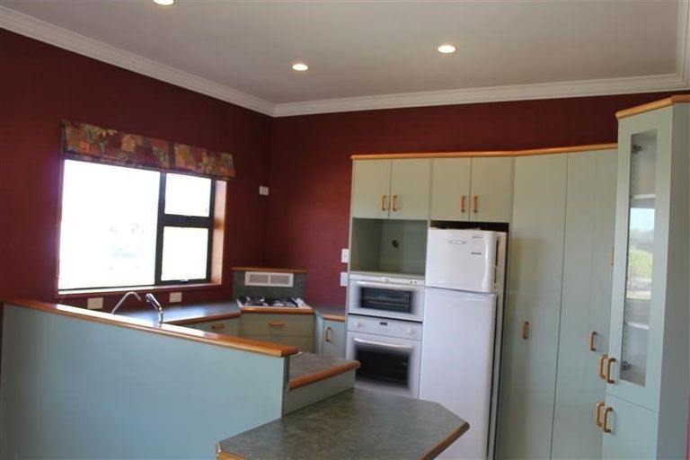 Photo of property in 41 Vogel Place, Waikiwi, Invercargill, 9810