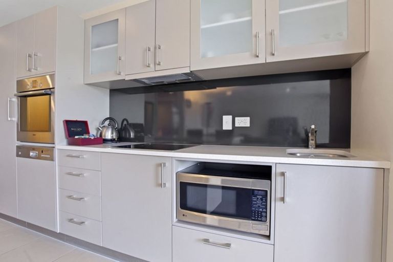 Photo of property in 1/8a The Esplanade, Whitianga, 3510