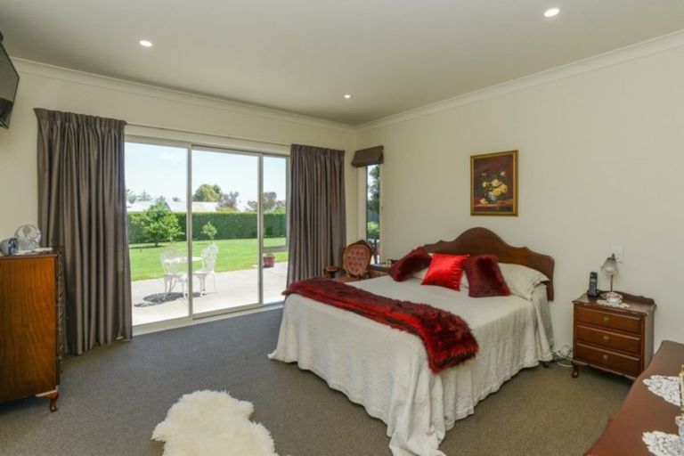 Photo of property in 10 Gavin Black Street, Meeanee, Napier, 4112