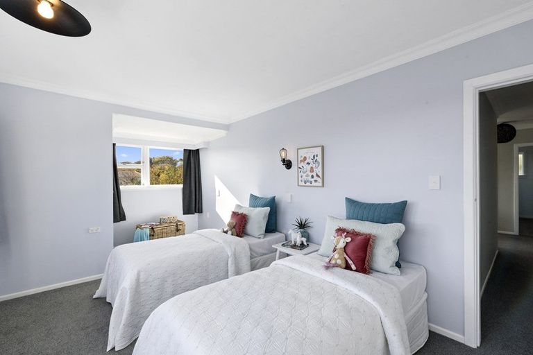 Photo of property in 35 Chester Street, Levin, 5510