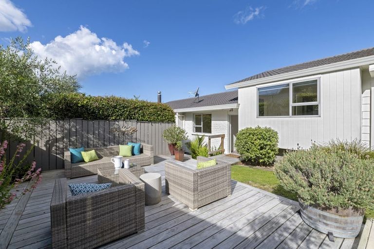 Photo of property in 9 Serrata Place, Browns Bay, Auckland, 0630