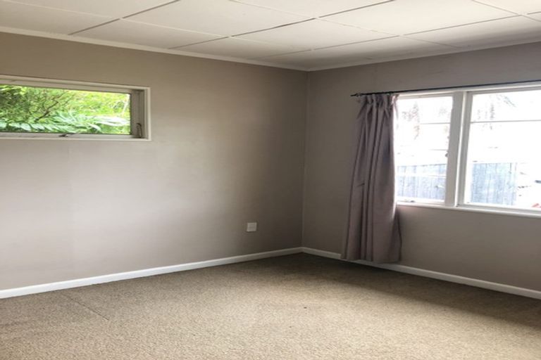 Photo of property in 17 Viola Avenue, Mangere East, Auckland, 2024