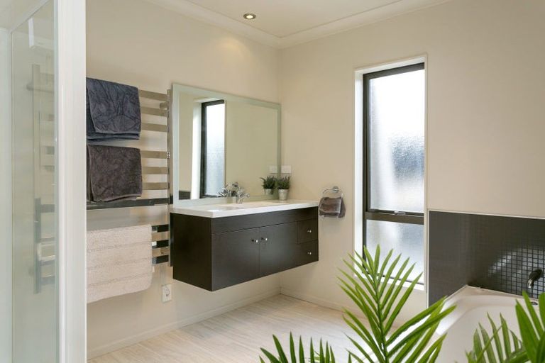 Photo of property in 122 Parekaawa Drive, Motuoapa, Turangi, 3382