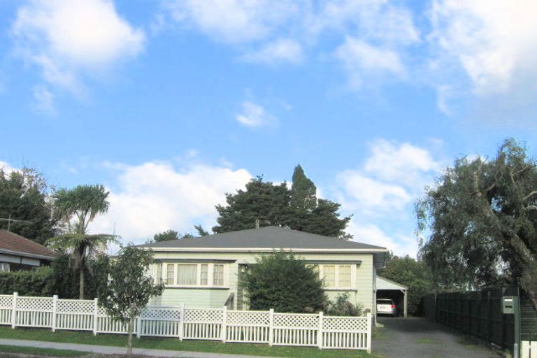 Photo of property in 229 Shirley Road, Papatoetoe, Auckland, 2025