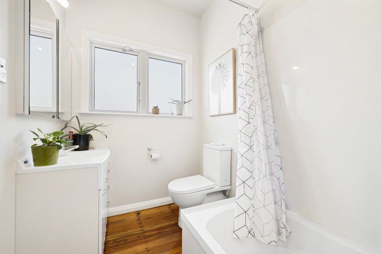 Photo of property in 40 Owen Street, Newtown, Wellington, 6021