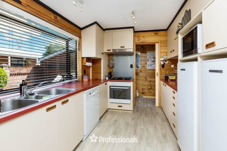 Photo of property in 10 Laredo Grove, Totara Park, Upper Hutt, 5018