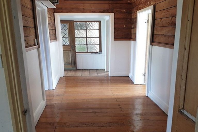 Photo of property in 24a Voelas Road, Lyttelton, 8082