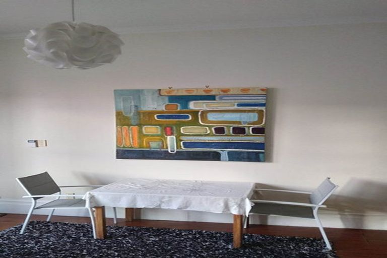 Photo of property in 13 Austin Street, Mount Victoria, Wellington, 6011