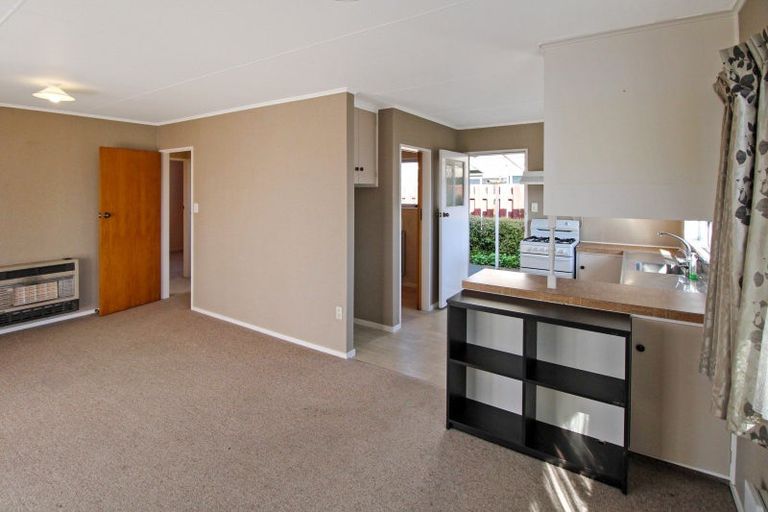 Photo of property in 18a Robinson Street, Foxton, 4814