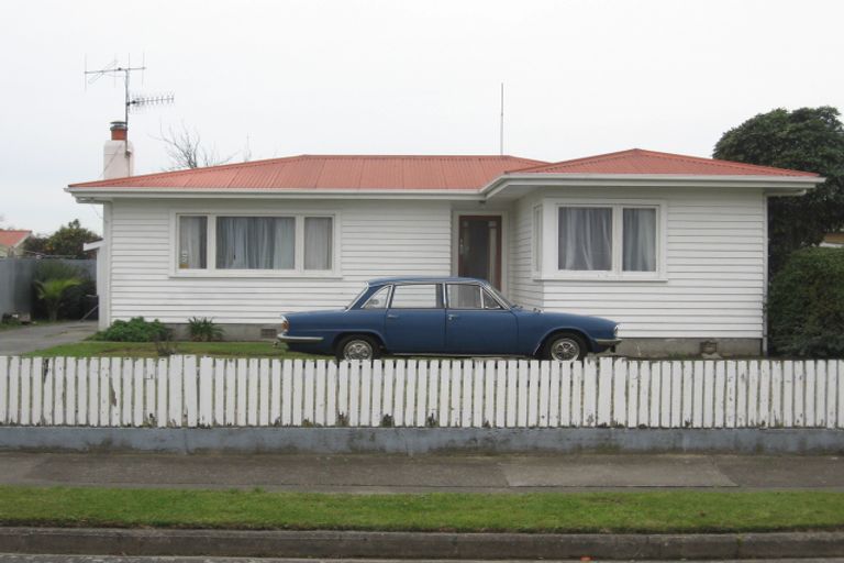 Photo of property in 2 Ballance Place, Marewa, Napier, 4110