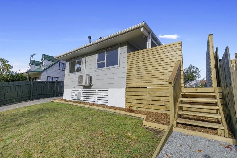 Photo of property in 24 Hartford Crescent, Totara Park, Upper Hutt, 5018
