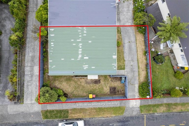 Photo of property in 21a Oakleigh Street, Maungaraki, Lower Hutt, 5010