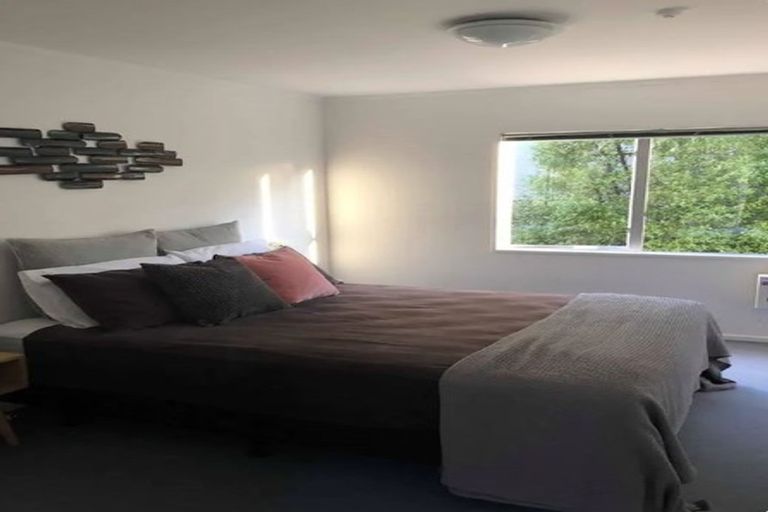 Photo of property in 5/3 Kelvin Grove, Te Aro, Wellington, 6011